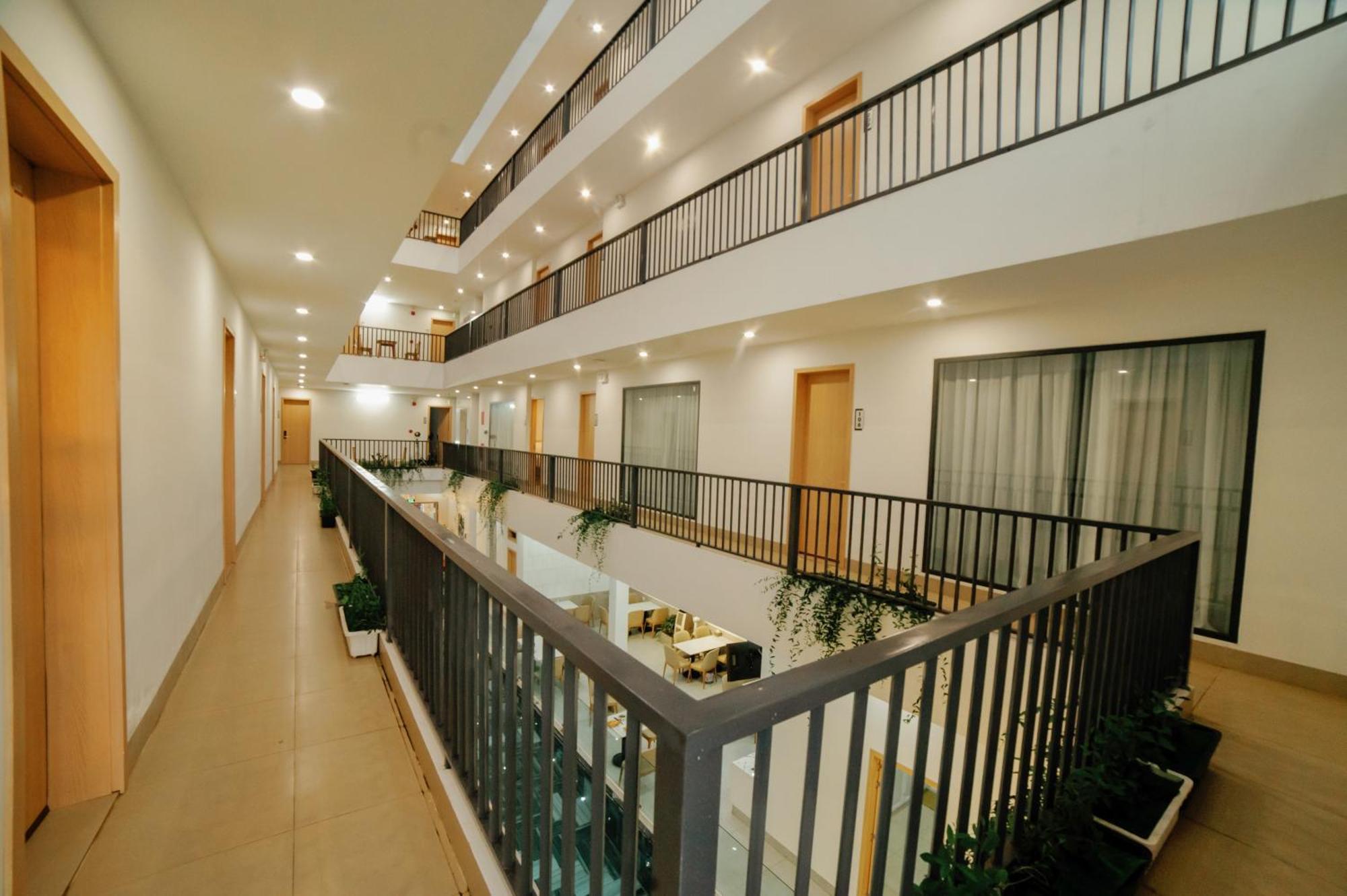 Diora Hotel Pleiku By Hos Kültér fotó