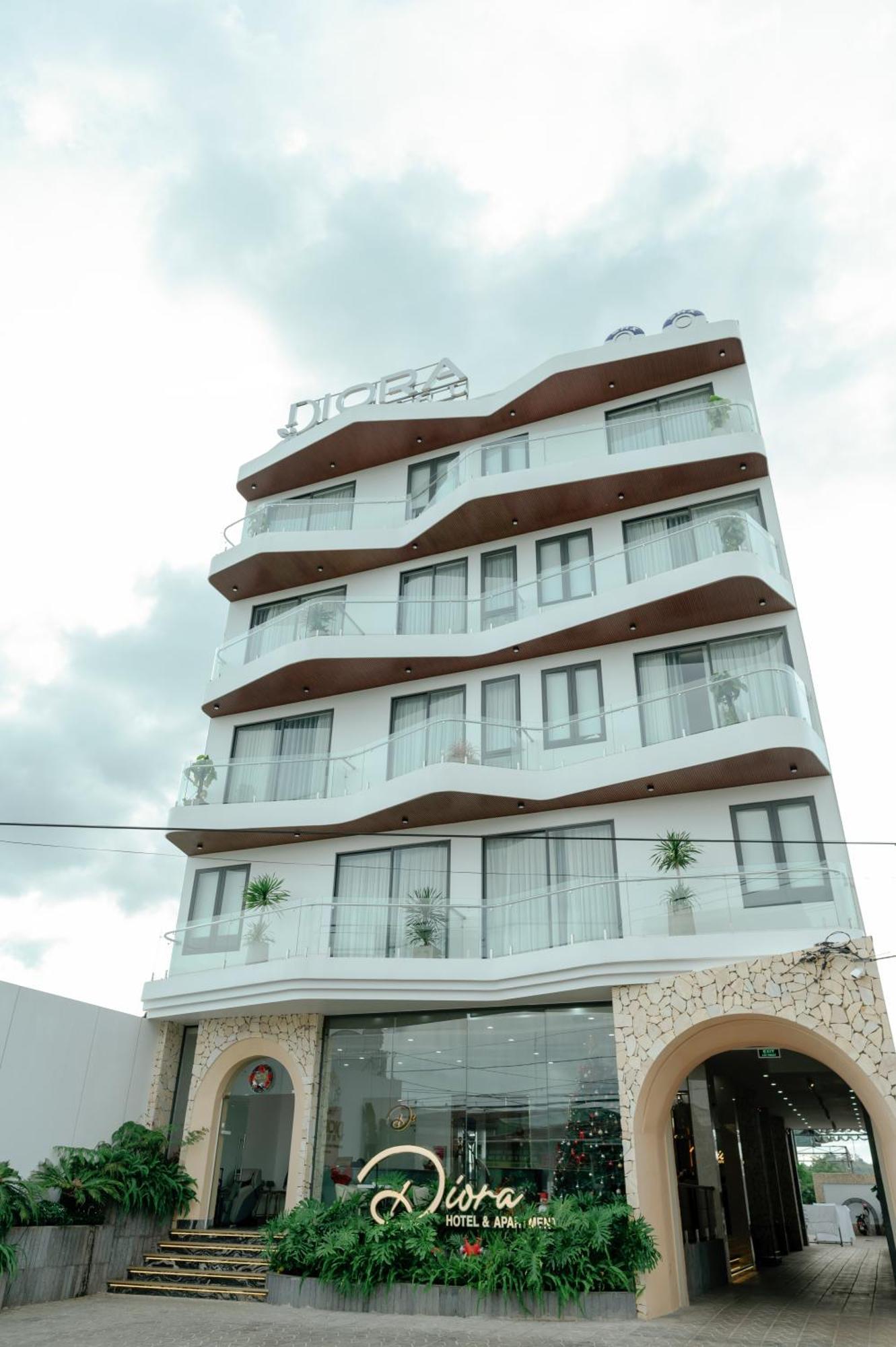 Diora Hotel Pleiku By Hos Kültér fotó