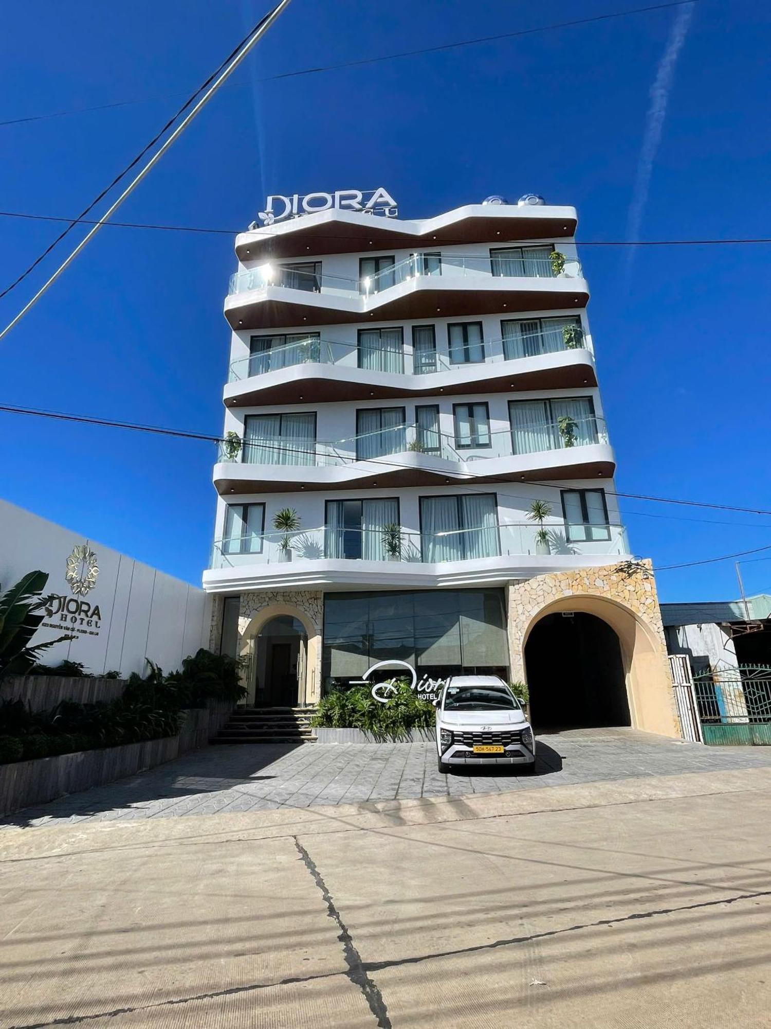 Diora Hotel Pleiku By Hos Kültér fotó